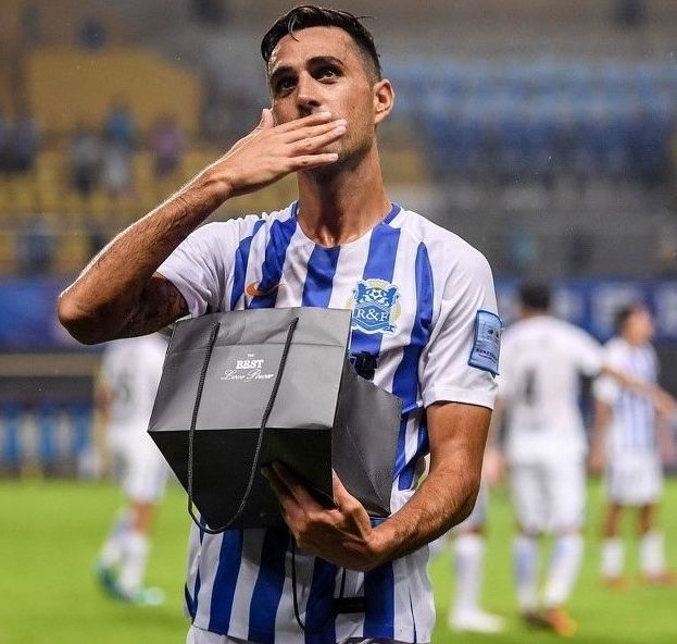 风云突变！纽卡斯尔官宣日刷新队史纪录；荷甲版图或重绘；细节曝光；纪律约束更严格的简单介绍九游娱乐app